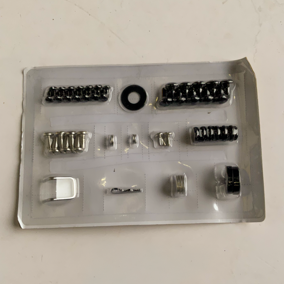 Matériel d'assemblage Vanilla/Kaduva Black