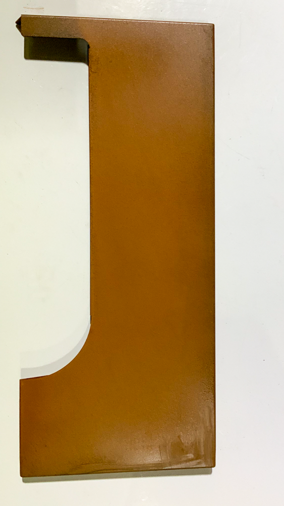 Zijplaat sokkel links voor Nestor Island Corten