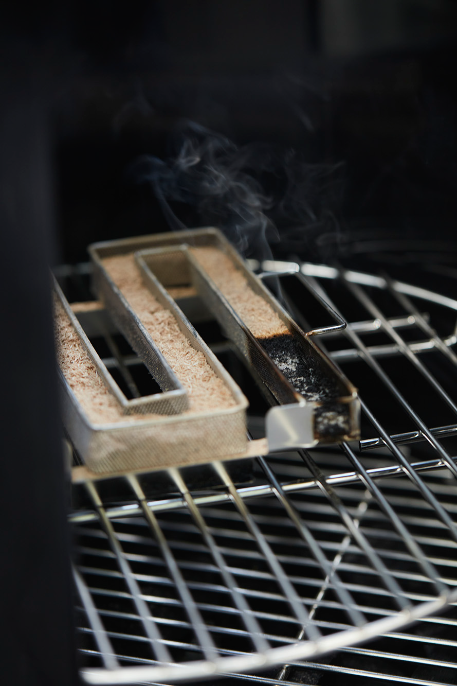Générateur de fumée froide en forme M
