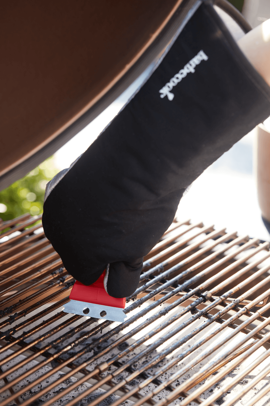 Brosse de nettoyage 3-en-1 rouge – Barbecook